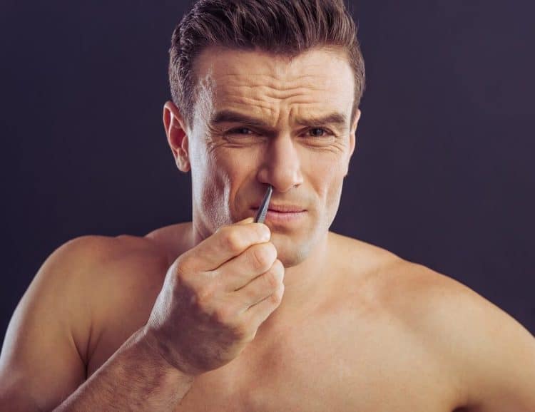 A Quoi Sert Les Poils Du Nez Poils du nez : comment les enlever ? en août 2021